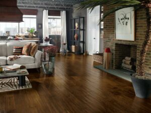Living area with brown hardwood floors